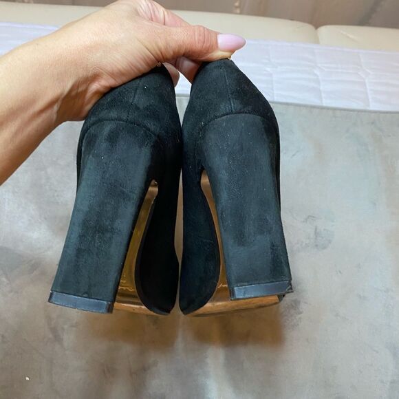 Ted Baker genuine suede heels, size 38(8) - Picture 4 of 10